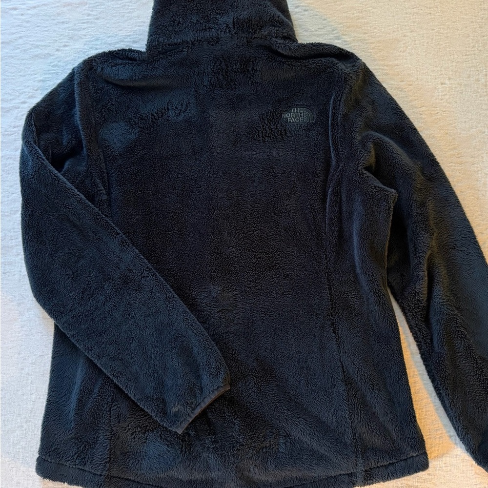 Women’s Northface Sweater